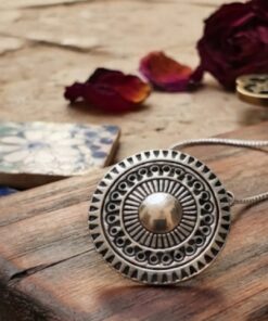 Alternative view of Colar mandala