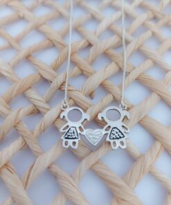 Colar meninas